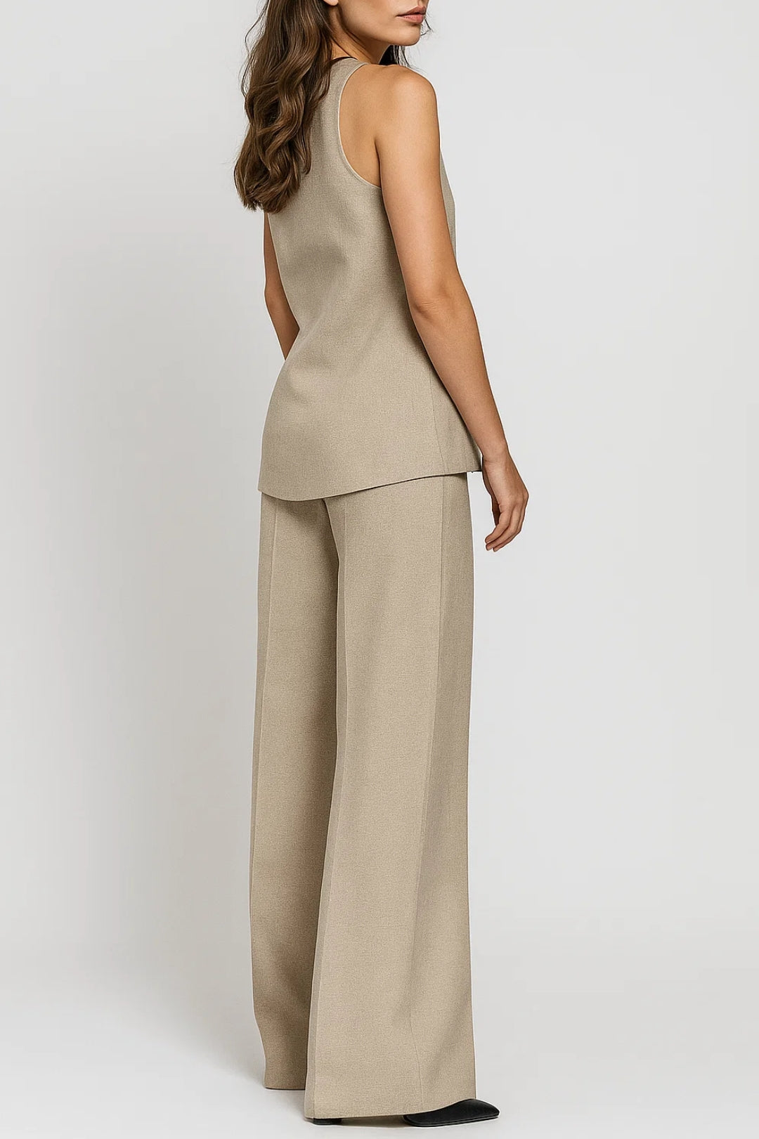 Conjunto de Dos Piezas para Mujeres | Chaleco Sin Mangas Moldeado y Pantalones | Elegante y Moderno